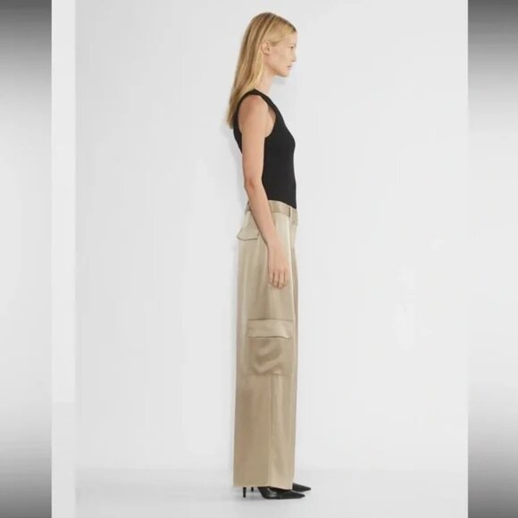 Aritzia Babaton Outgoing Satin Cargo Pant Size 2 - Picture 2 of 7
